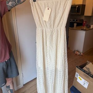 Elegant Cream Lace Maxi Dress